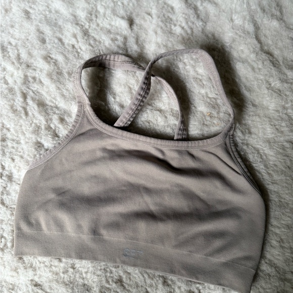 Matching Set - Set Active - Picture 2 of 5